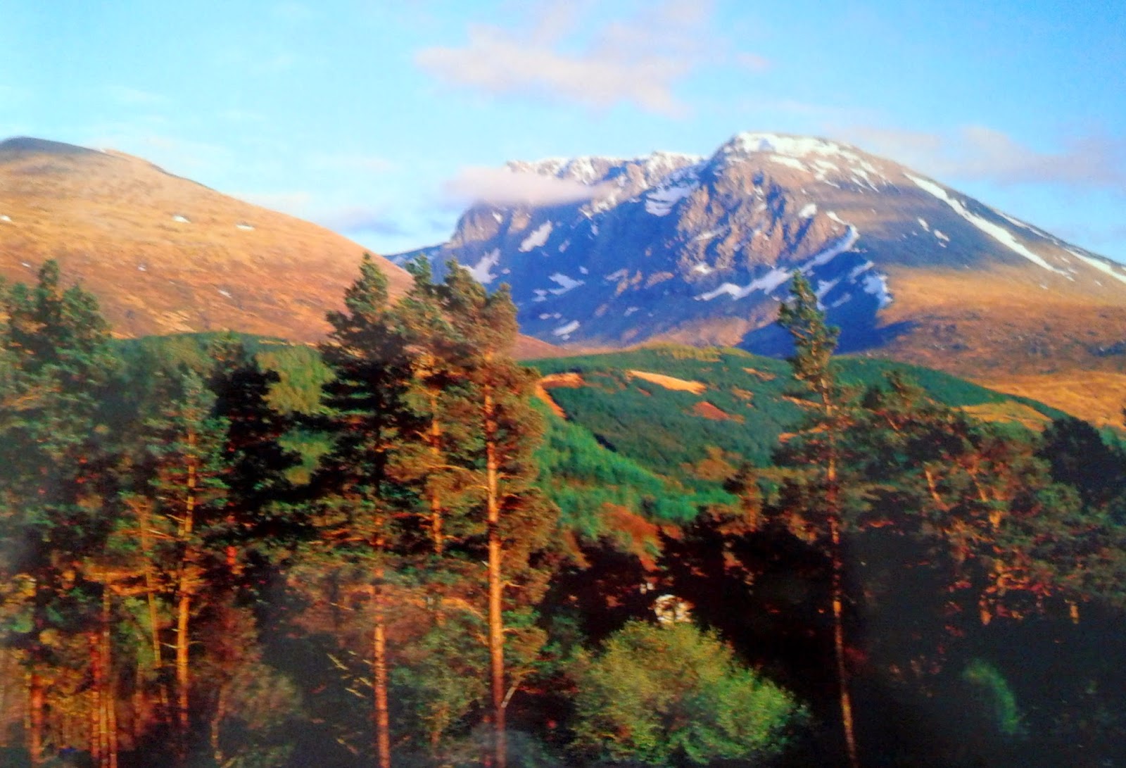 гора бен невис в великобритании. бен невис самая высокая гора в шотландии. самая высокая гора великобритании бен невис. бен невис самая высокая гора в шотландии. высокая гора в шотландии.