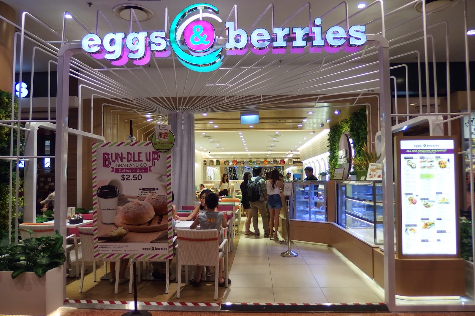 [CLOSED] Eggs & Berries Jurong Point, Singapore NKIKICHUA