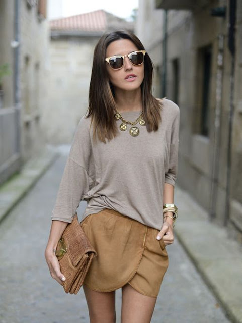 Street style | Wrap skirt on neutral outfit | Just a Pretty Style