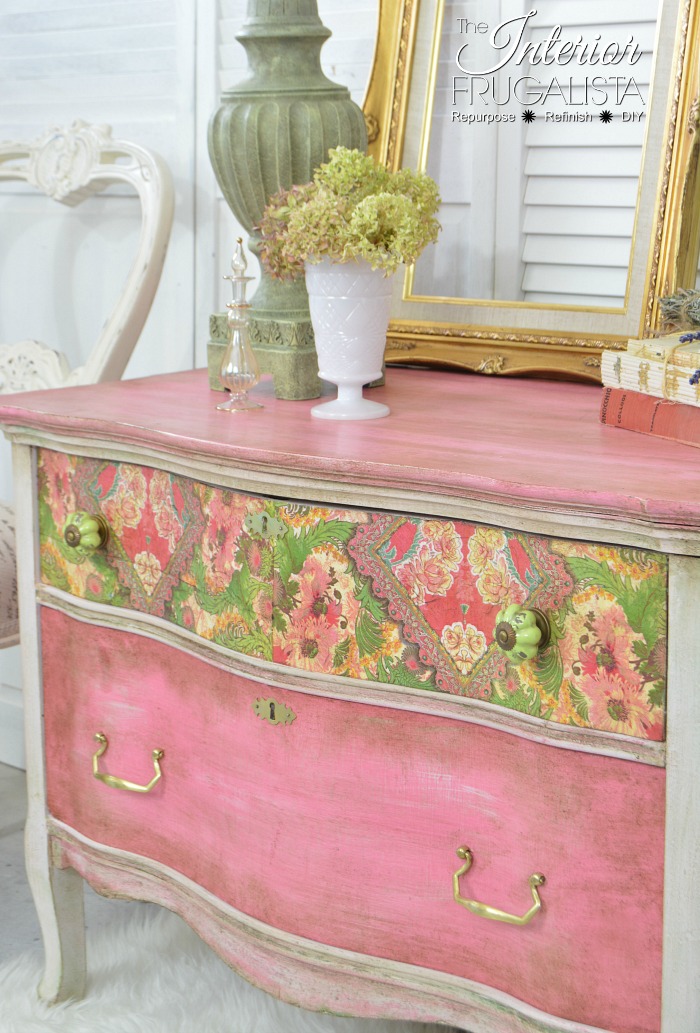 Serpentine Dresser With One Floral Napkin