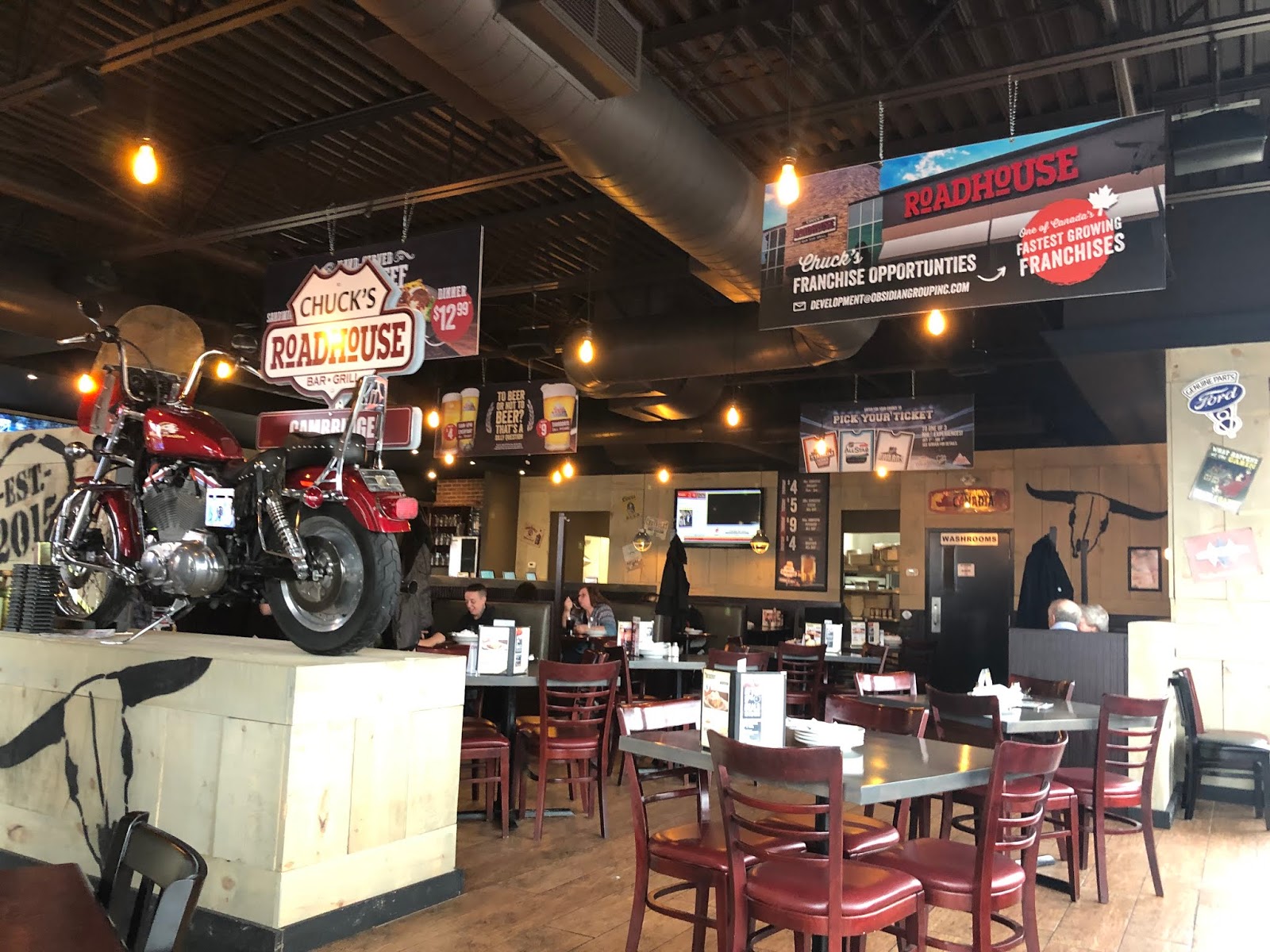 Teena in Toronto Chuck’s Roadhouse Bar and Grill, Cambridge, ON