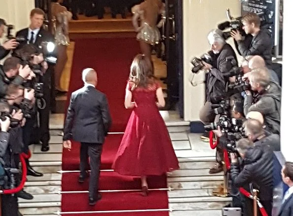 Kate Middleton wore Marchesa Notte embellished tulle dress, Kate Spade Pretty Pom Tassel Drop Earrings and Gianvito Rossi Pumps for the event