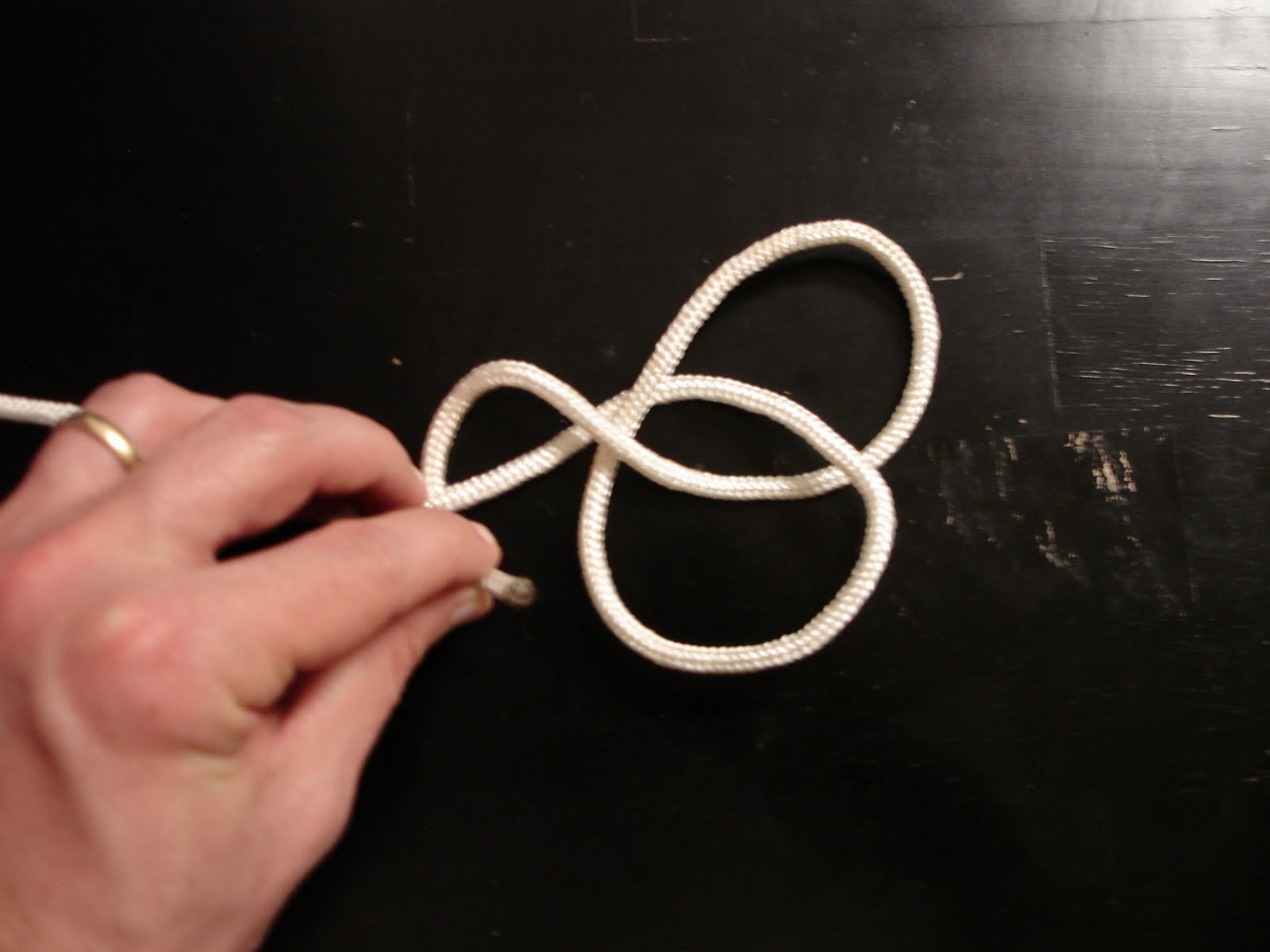 How To Make A Bowline Knot