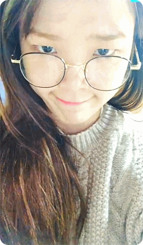 안경 쓴 오마이걸 승희 ㅋㅋㅋㅋ.gif | 인스티즈