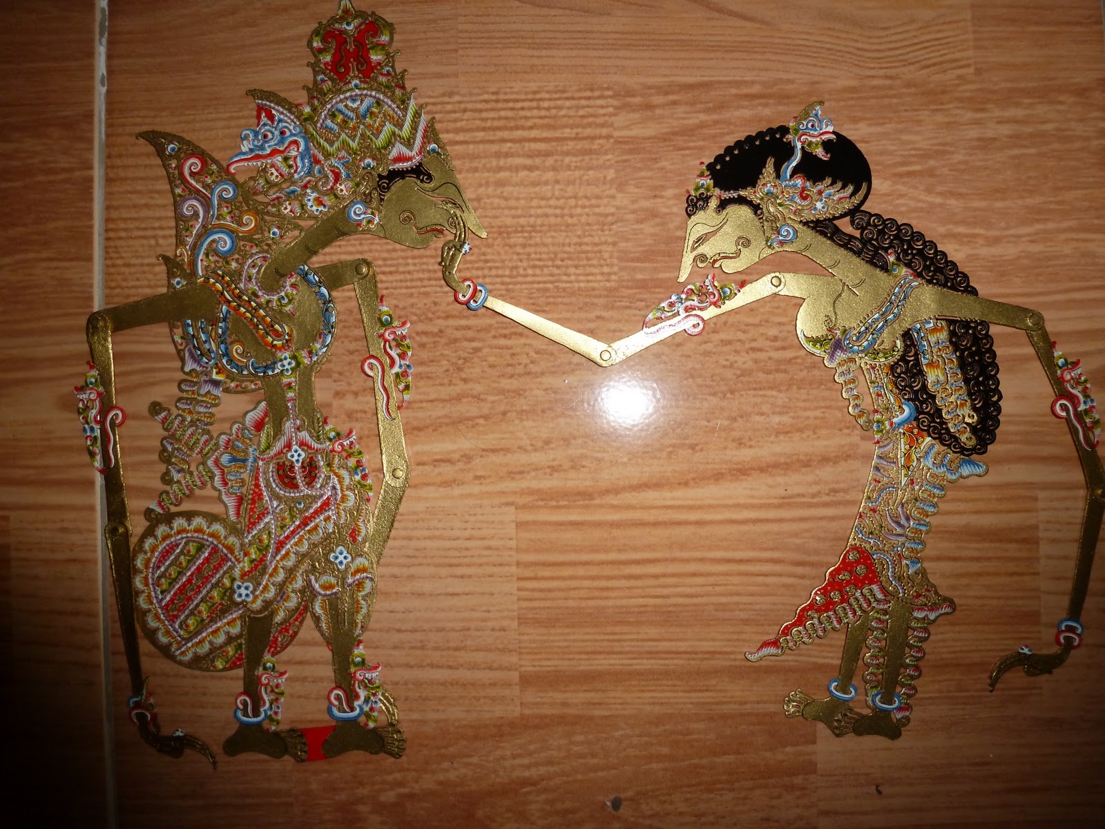 Geografika Nusantara Wayang Kulit An Introduction to Javanese Shadow Puppets