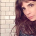 A atriz Maria Ribeiro é agredida em bar de Madri durante transmissão ao vivo