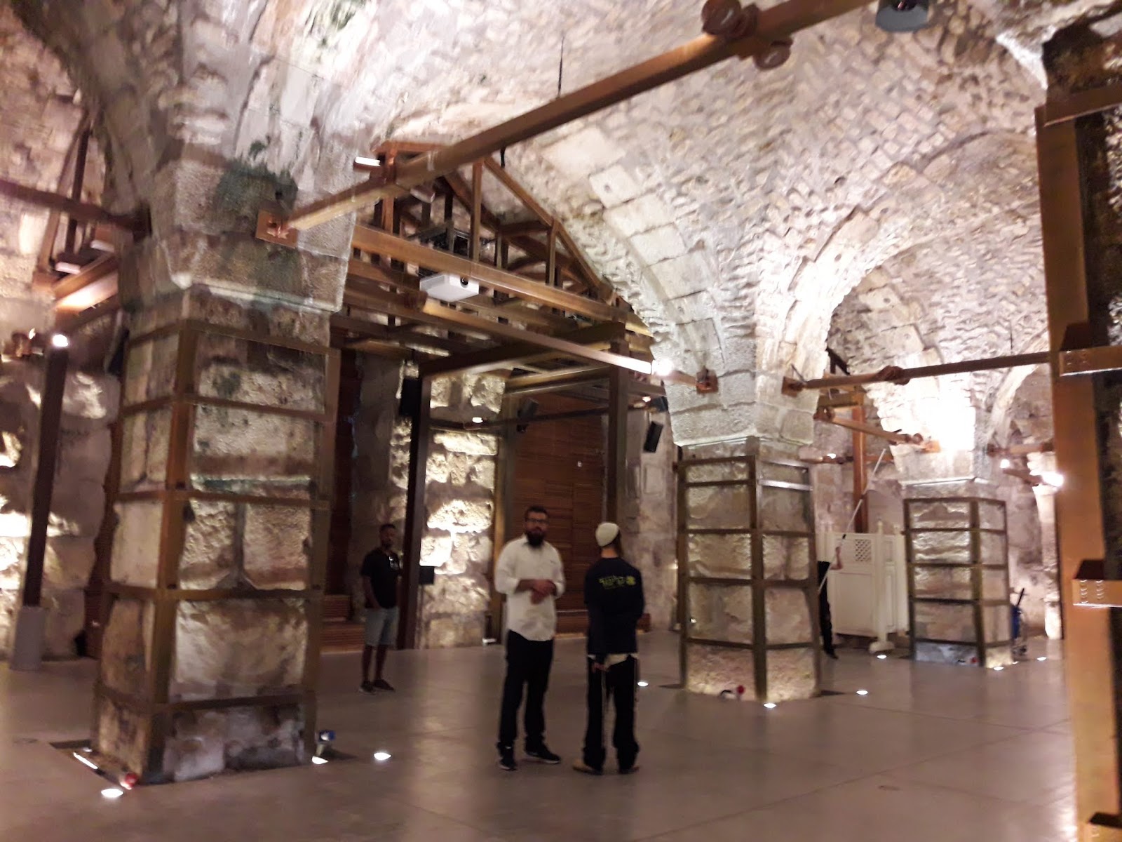 A Jewish Grandmother Kotel Tunnel Tour