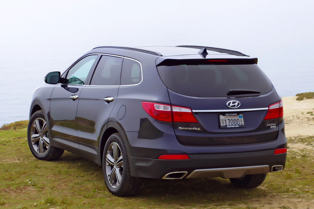 Hyundai santa fe 7. Hyundai санта фе 2014. Hyundai santa fe sport 2013. Hyundai santa fe iii 2013. Santa fe 2013 год.