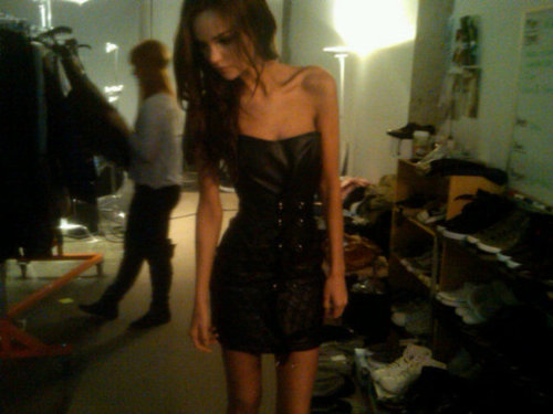 http://3.bp.blogspot.com/-BskENd6INB0/TVeKk6nSmPI/AAAAAAAAPxY/SwkGO6XL-Os/s1600/41.jpg