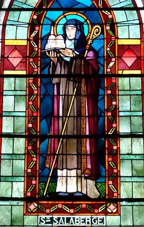 *Un Saint, un Miracle* : Sainte Salaberge (VIIe siècle) : née aveugle, elle  recouvre la vue par miracle Ste%2BSalaberge