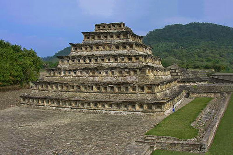 1.+El+Tajin,+Mexico+-+5+Incredible+Pyram