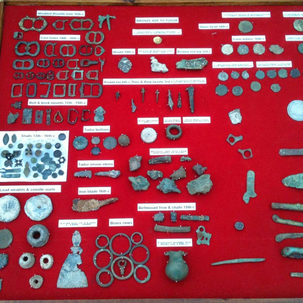 Portable Antiquity Collecting and Heritage Issues Surrey Searchers