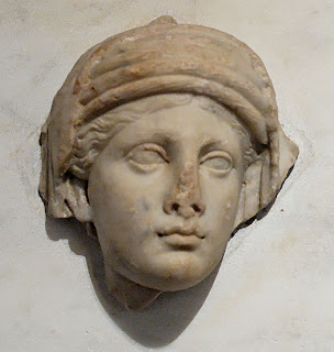 Vestal s. II d. C.
