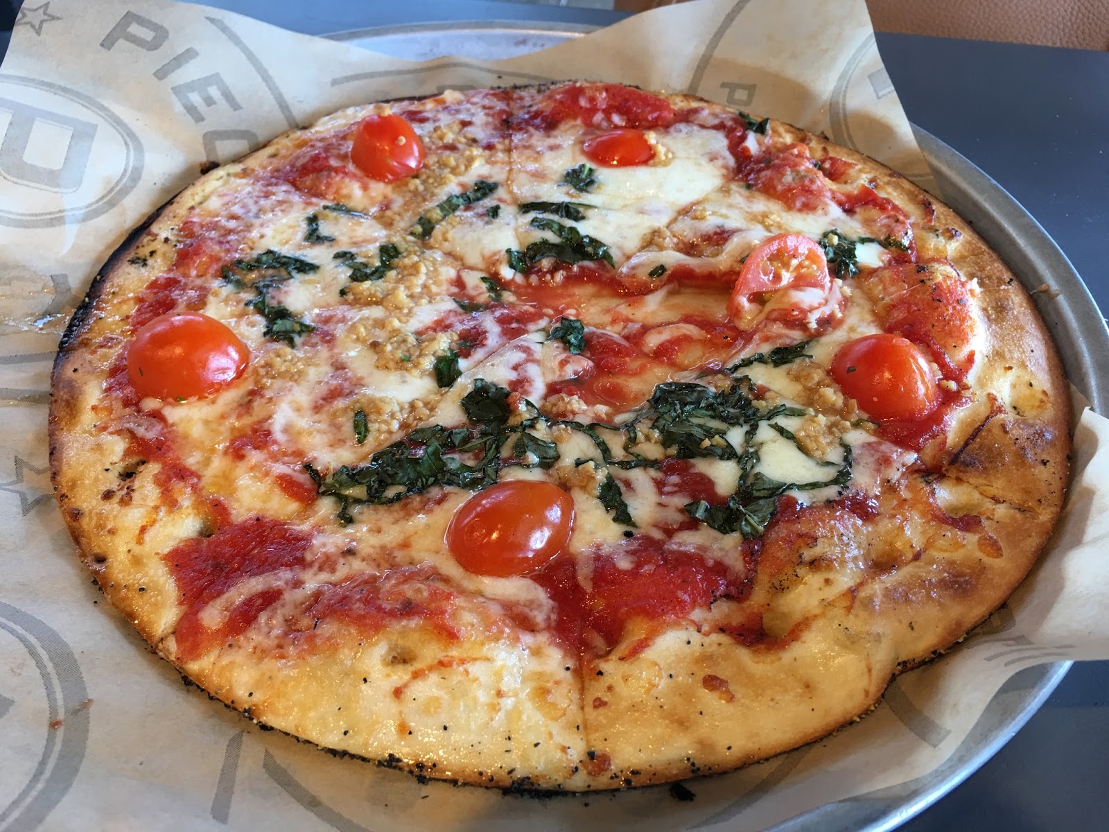 TASTE OF HAWAII PIEOLOGY PIZZARIA