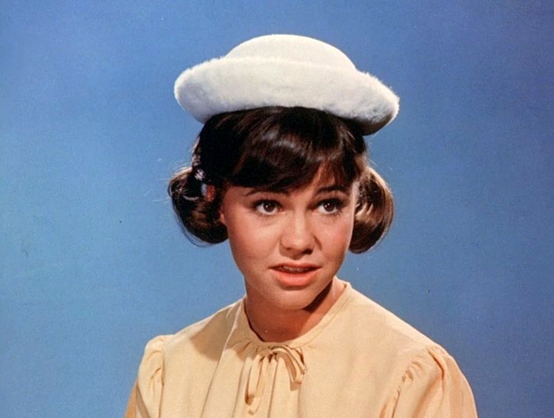 Lovely Portrait Photos of 'Gidget' Teen Star Sally Field in 1965.