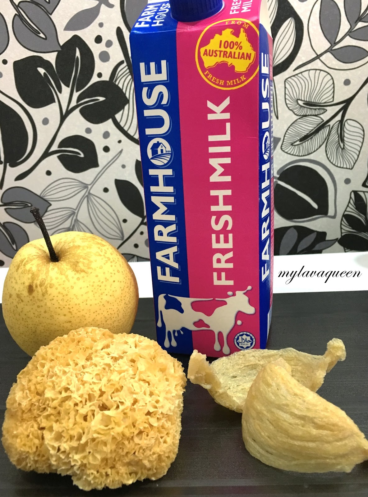 DOUBLEBOILED BIRD'S NEST WITH MILK, WHITE FUNGUS AND PEAR Lava Queen