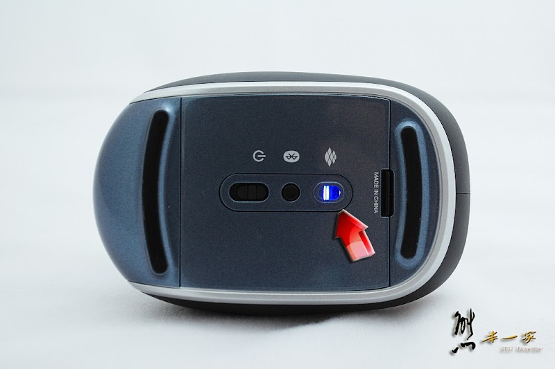 觸控藍牙滑鼠開箱|微軟Microsoft Sulpt Touch Mouse