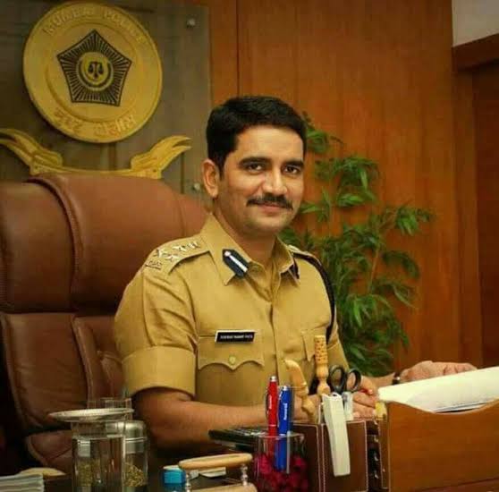 how to become IPS officer
