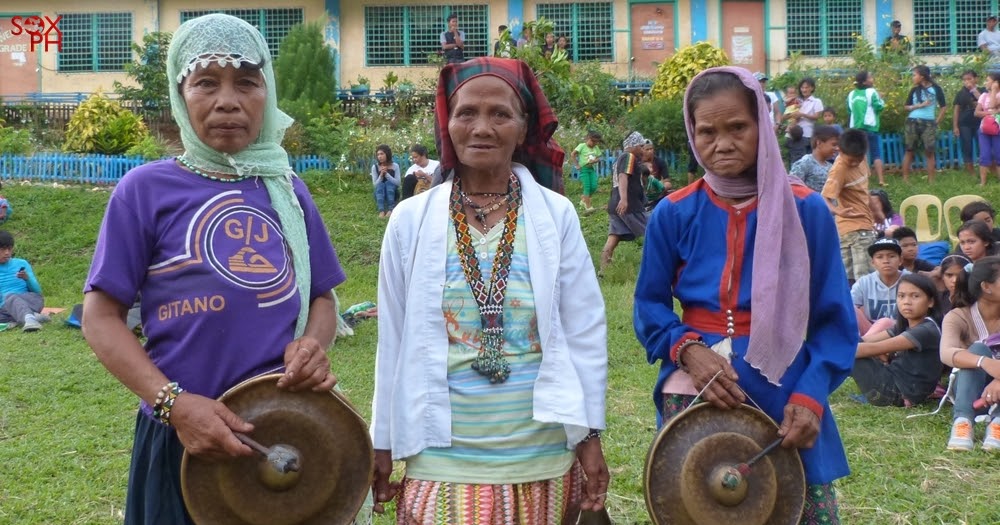 Teduray Women | SOCCSKSARGEN, Philippines #SOXph by Nanardx
