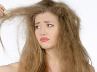 6 Tips Alami Merawat Dan Mengatasi Rambut Kering