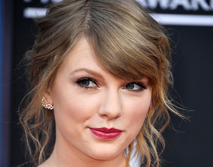 email big machine records to contact taylor swift email big machine records to contact taylor swift
