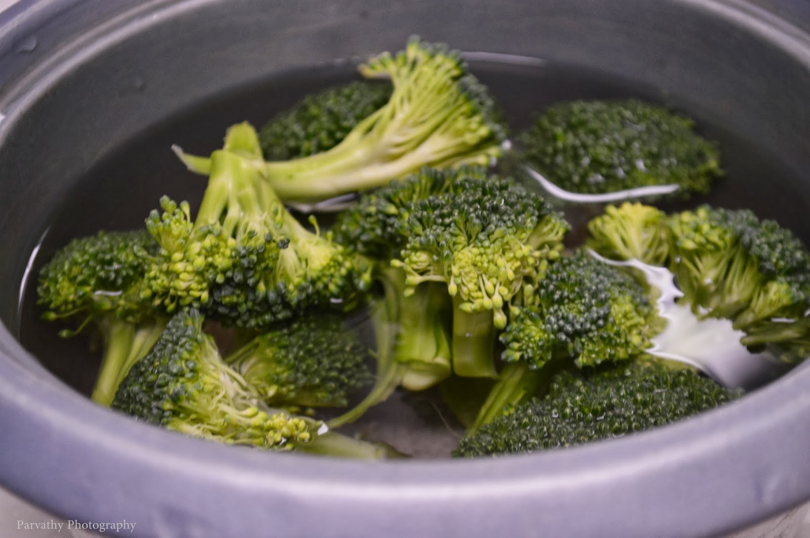 Paru's Kitchen: Broccoli Rice Recipe | Easy One-pot Meal | Simple Lunch