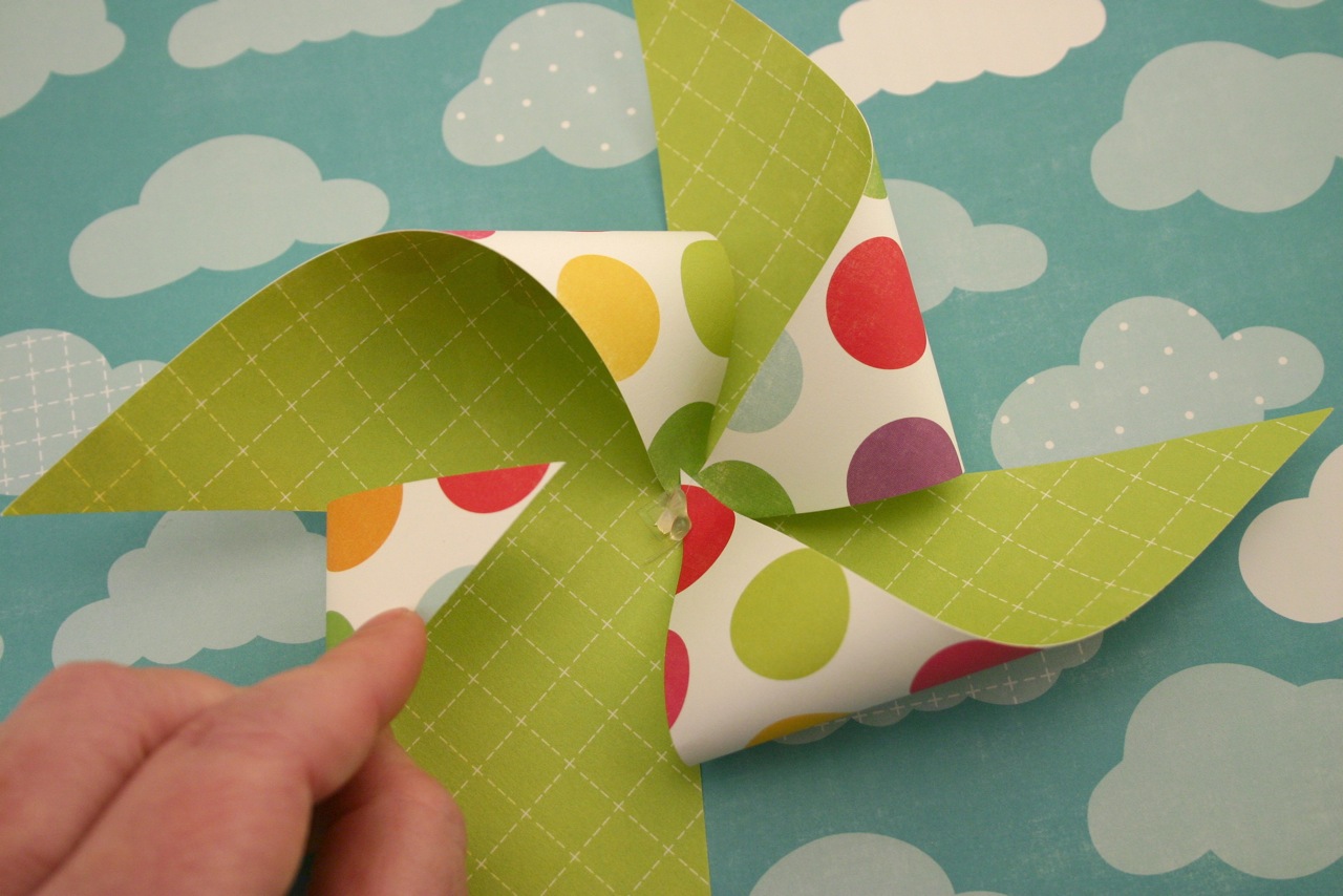 Cookie Nut Creations Friday's Feature {Plastic Tube Crafts}