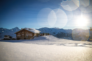la Cabane - Restaurant d'altitude - Alpe d'Huez - photo ©Laurent Salino