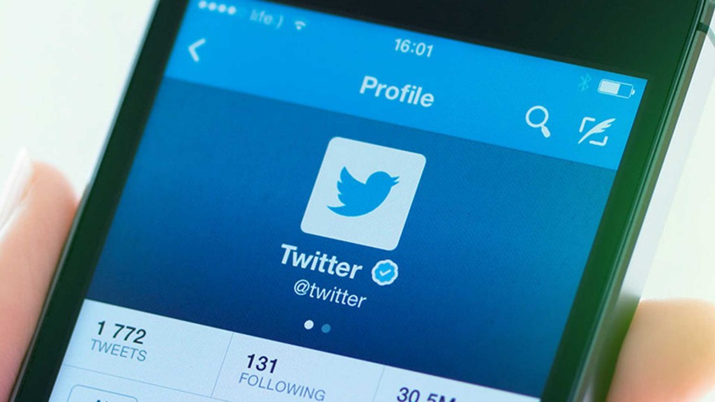 Twitter habilitará modo nocturno en la versión web