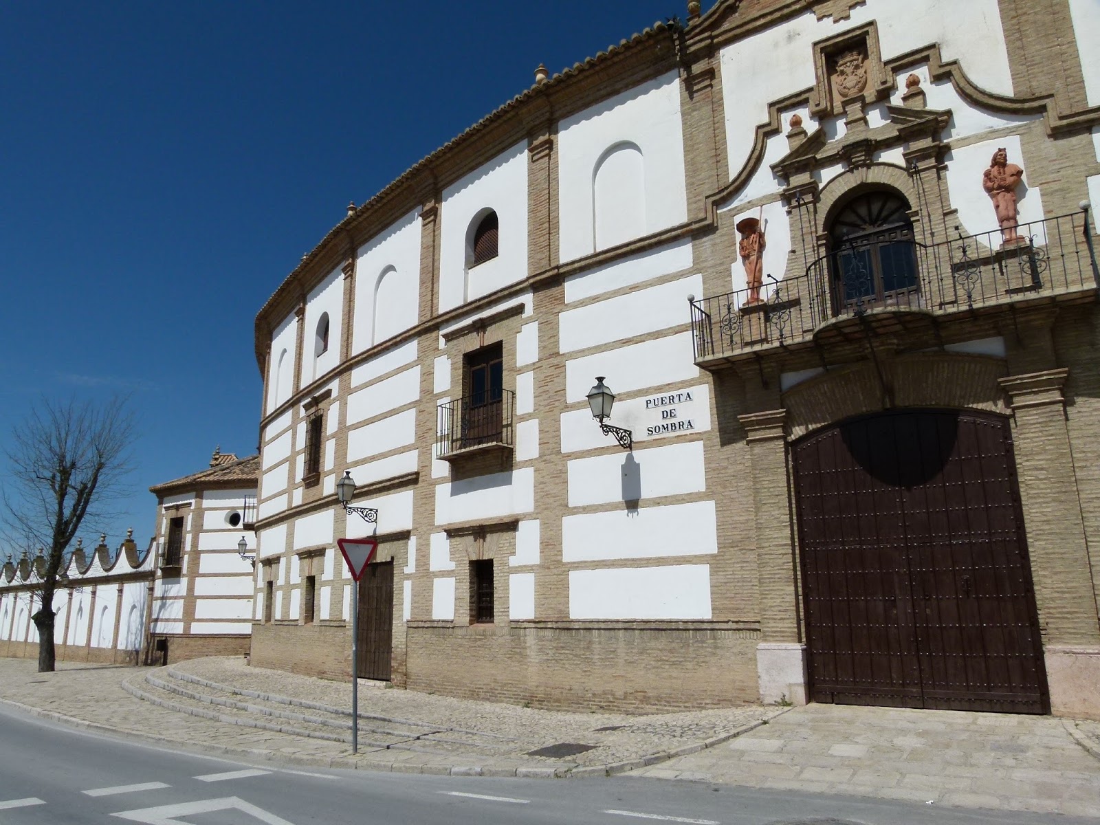 Los viajes de JosCar y rutas de senderismo Plaza de toros de Antequera