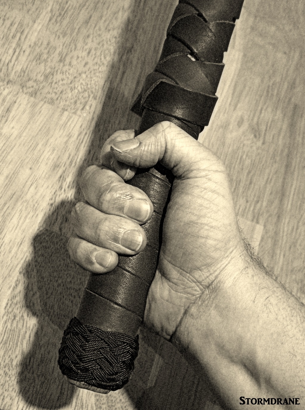 Stormdrane's Blog CRKT Tomahawk Leather and Paracord Handle Wrap...