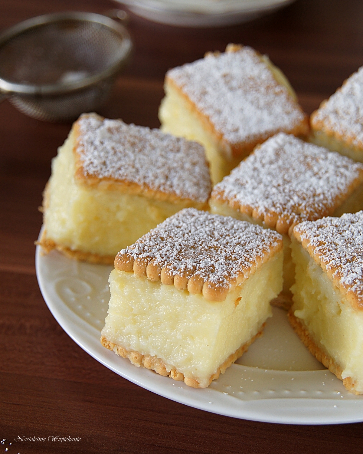 Nastoletnie Wypiekanie Napoleonka na herbatnikach