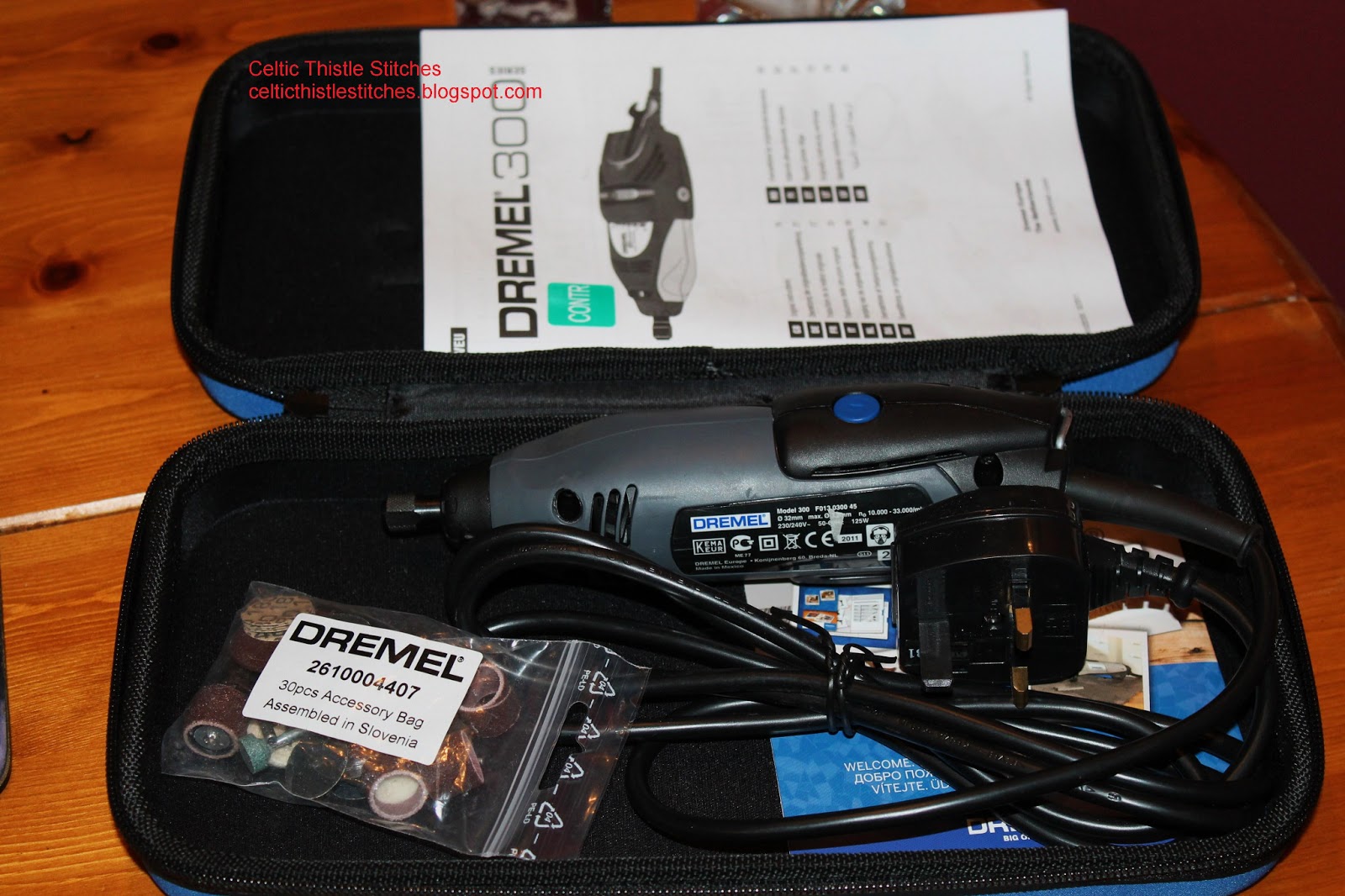 Dremel 300 Drill and accessories in carry case