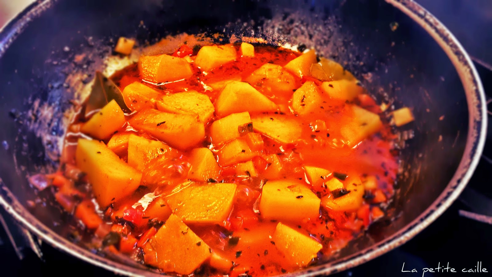 La Petite Caille Tocanita De Cartofi Cu Tarhon