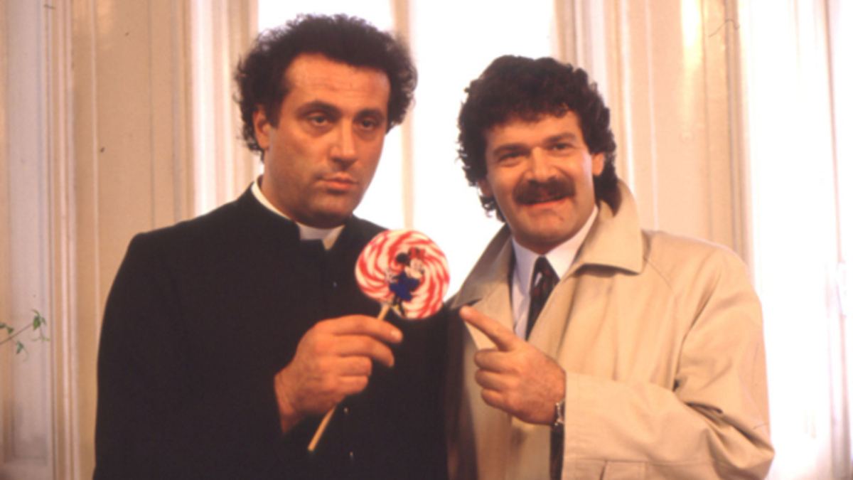 Scuola Ecclesia Mater Don Nicola Bux La Povera Chiesa Di Don Tonino