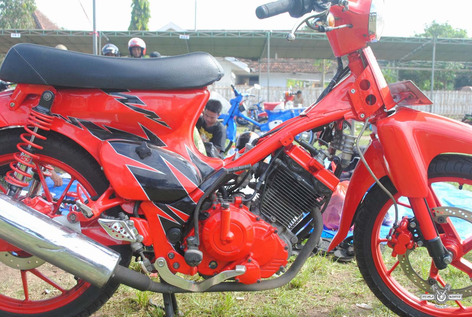 Koleksi Foto Honda C70 Racing Modifikasi Keren Duniamotornet