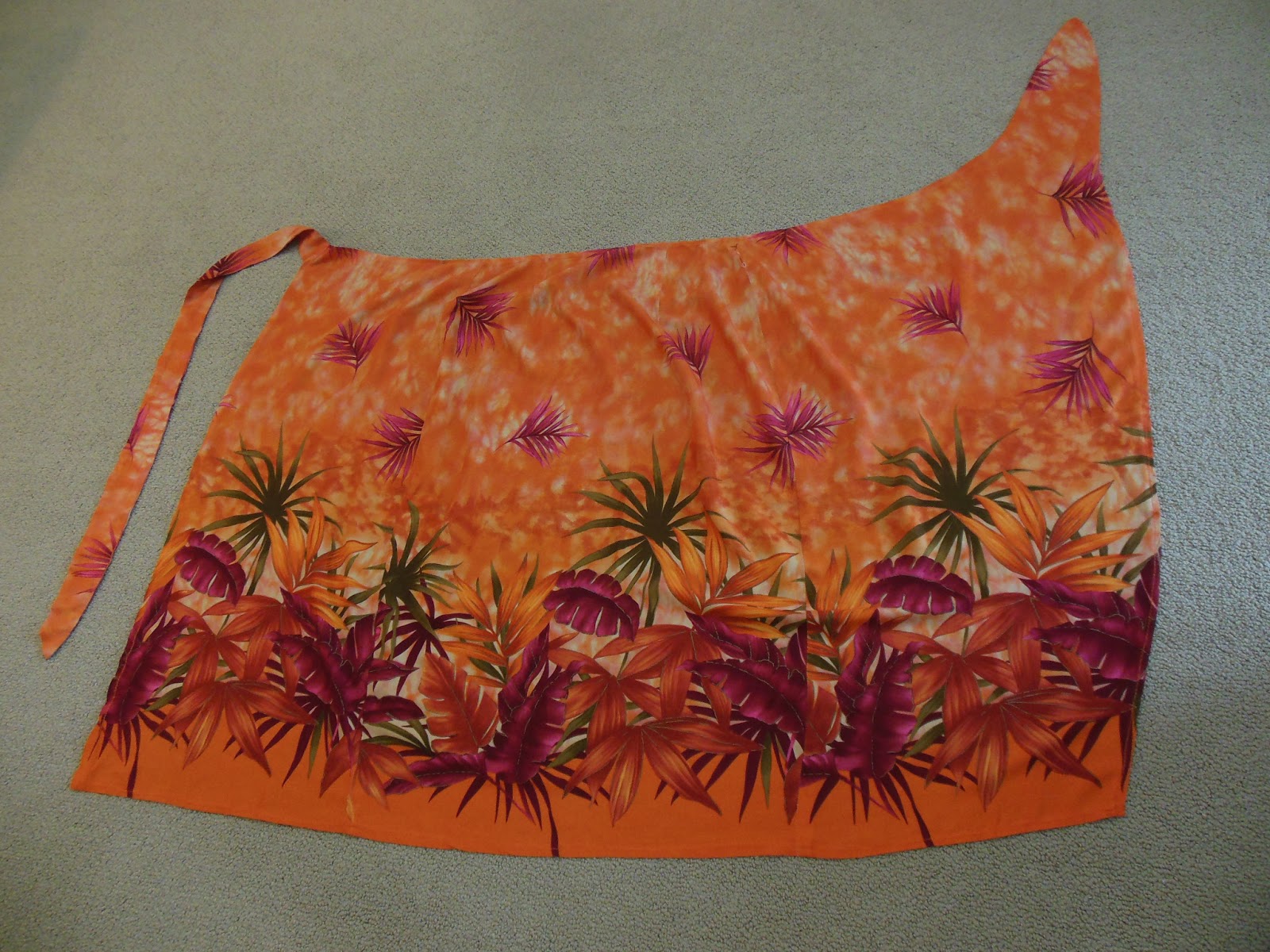 TwoCreativeWomen How to make your own sarong wrap