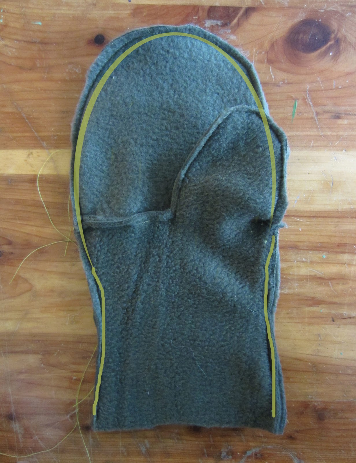 Found Beauty Studio Super Simple Fleece Mitten Tutorial