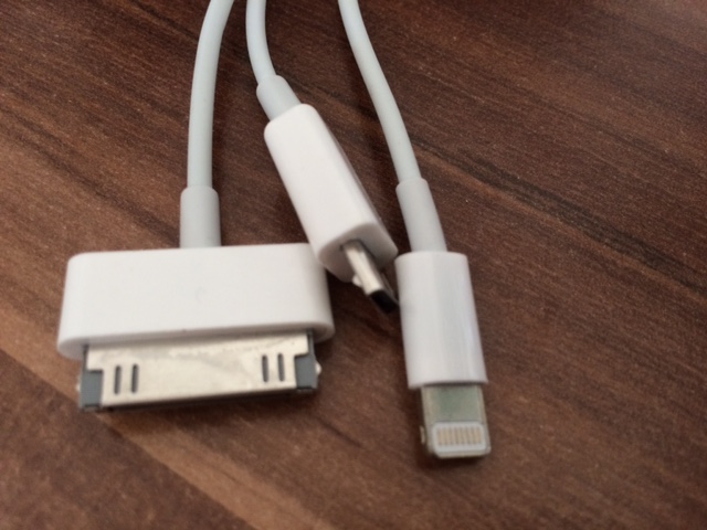 USB-Ladekabel A Stecker Auf 8-pin Stecker 0,3m Handykabel