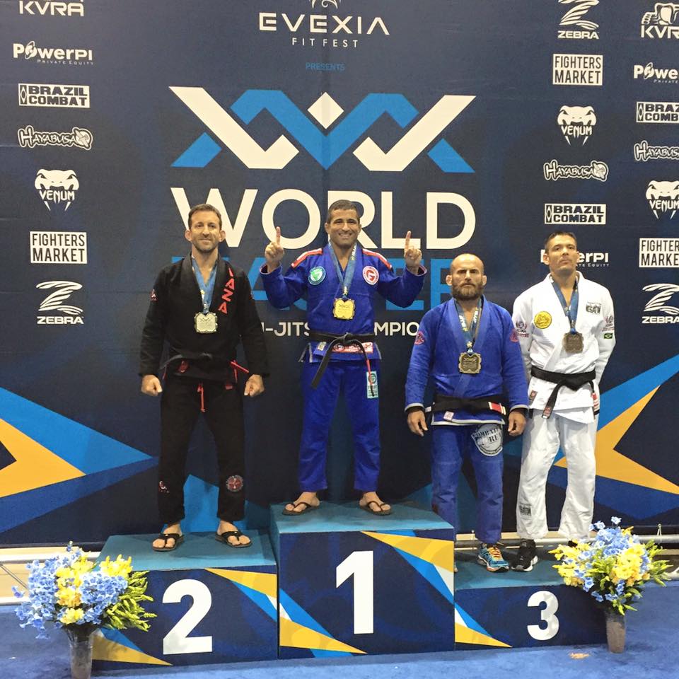 Blog do Olivar SUYAN QUEIROZ A GUERRA SÓ ACABA QUANDO DEUS NOS CHAMA