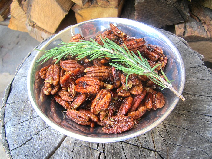 Bar Nuts w/ Rosemary & Balsamic