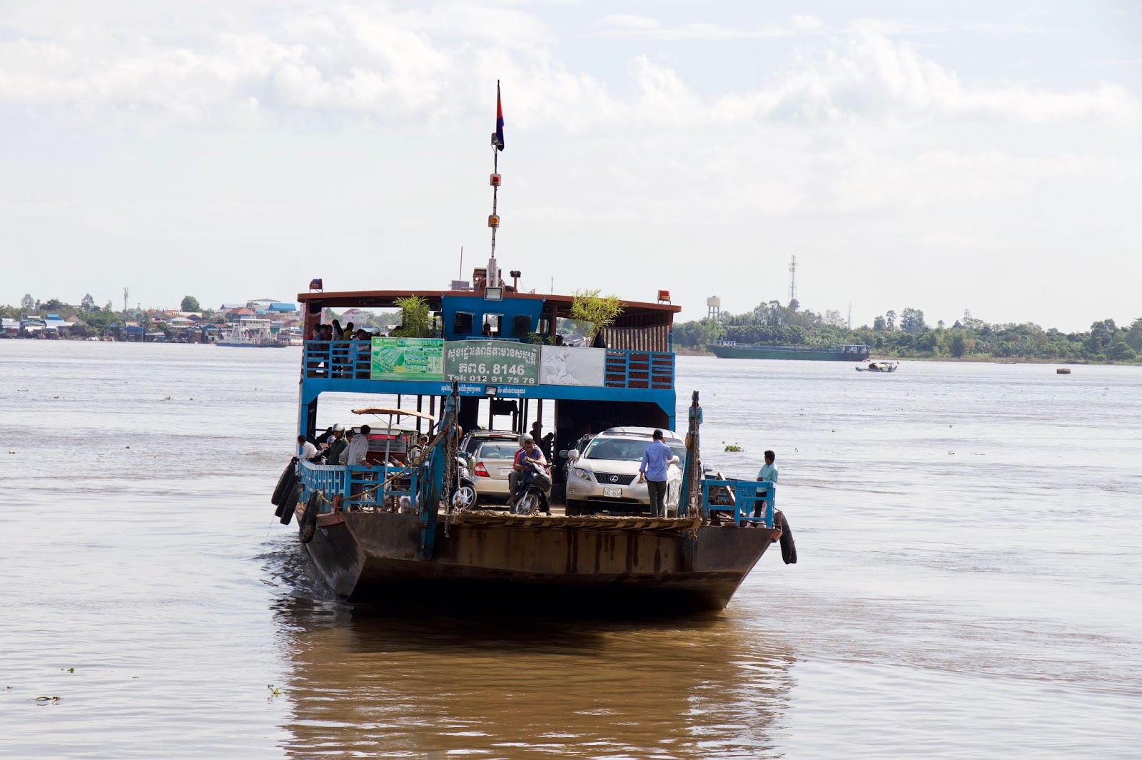 Blue ferry, Phnom Penh