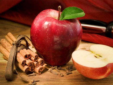 Backyard Patch Herbal Blog: Spiced Apples