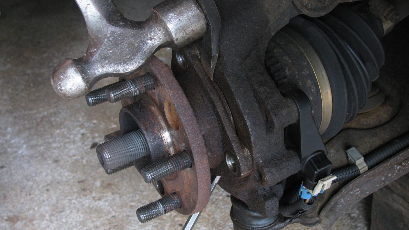The Original Mechanic: How to replace the right CV axle on a GM 1997