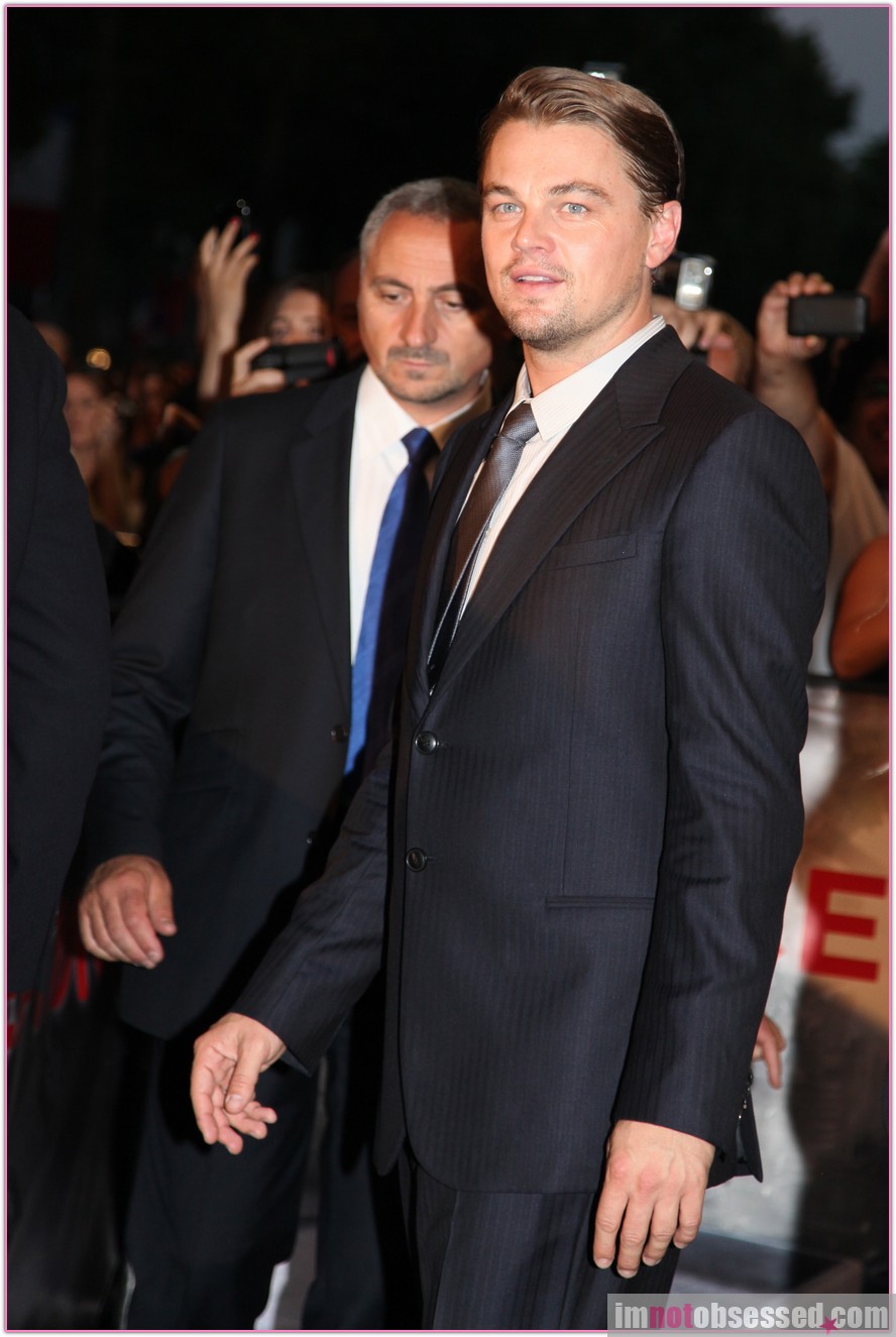 Hot gossips: Leonardo DiCaprio Dating Two Australian Models