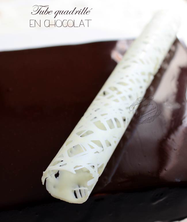 Chocolat blanc sur papier guitare
