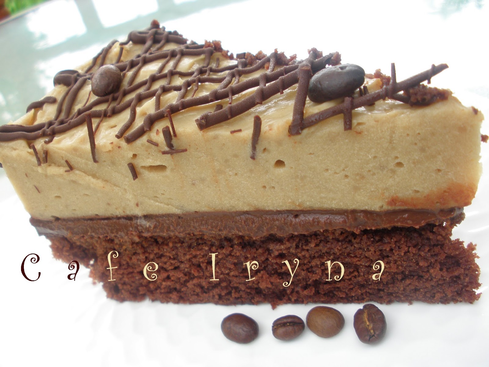 Сливочно-кофейный торт пралине