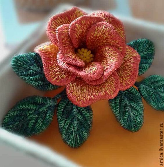 Aprende cómo bordar flores en 3D usando alambre ~ 