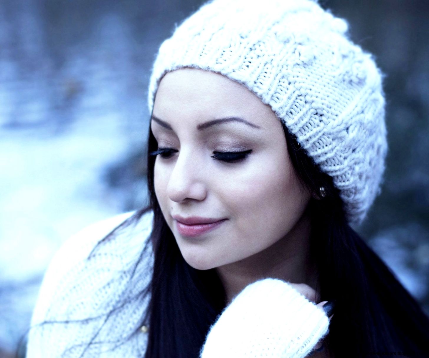 Very Beautiful Girl Face