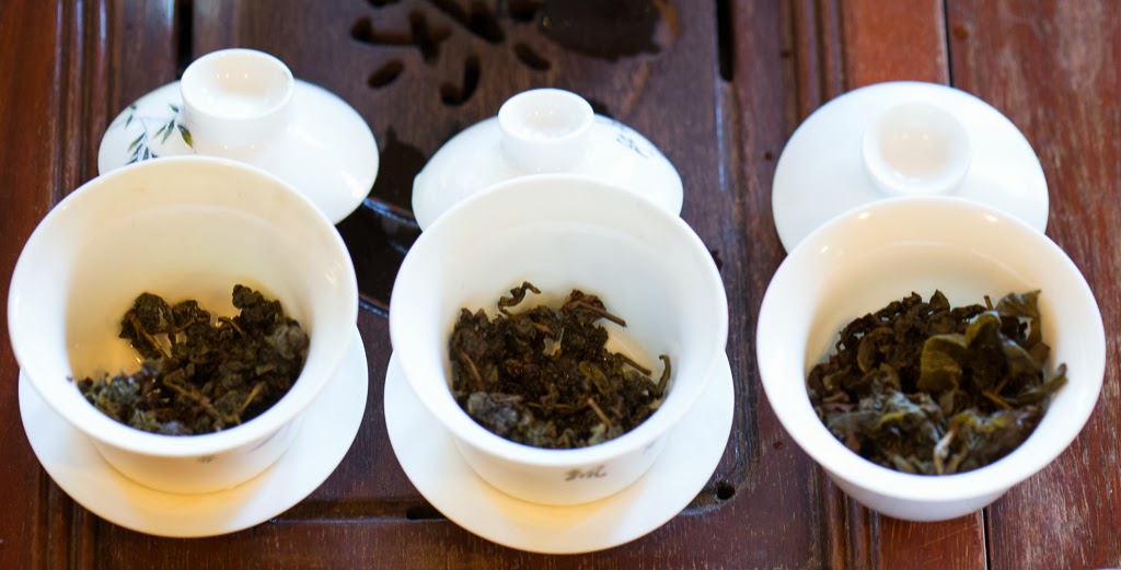 Floating Leaves Tea Water Temperature For Oolong